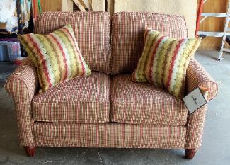 Broyhill - Grable Loveseat - YOU Choose the Fabric