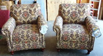 Broyhill Furniture - Harrison Chair - You Choose the Fabric