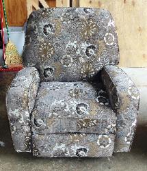 Best Home Furnishing - Bilana Recliner - You Choose the Fabric