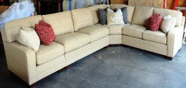 King Hickory -Bently Sofa - YOU Choose the Fabric