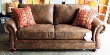 Broyhill - Laramie Sofa - YOU Choose the Fabric