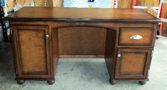 Custom Expressions Desk - You Choose the Finish