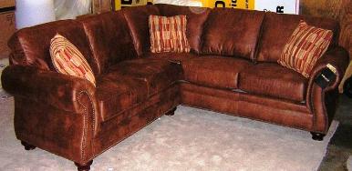Broyhill Laramie Sectional - YOU choose the Fabric