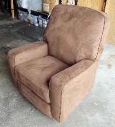 Best Home Furnishing - Bilana Recliner - You Choose the Fabric