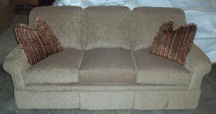 King Hickory - #4300 Sofa - You Choose the Fabric