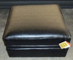 Broyhill Veronica Storage Ottoman 