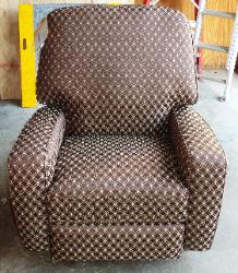 Best Home Furnishing - Bilana Recliner - You Choose the Fabric