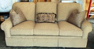 King Hickory - #4300 Sofa - You Choose the Fabric