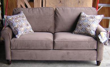 Broyhill - Grable Sofa - YOU Choose the Fabric