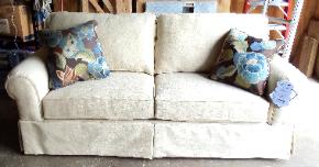 Broyhill Julie Sofa - YOU Choose the Fabric