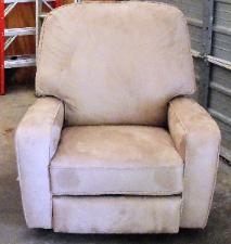 Best Home Furnishing - Bilana Recliner - You Choose the Fabric