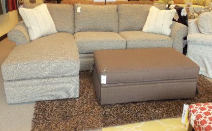 Broyhill Veronica Sectional