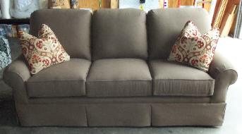 King Hickory - #4300 Sofa - You Choose the Fabric