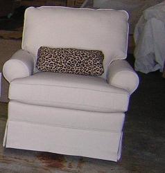 Best Home Furnishing - Quinn Chair - You Choose the Fabric